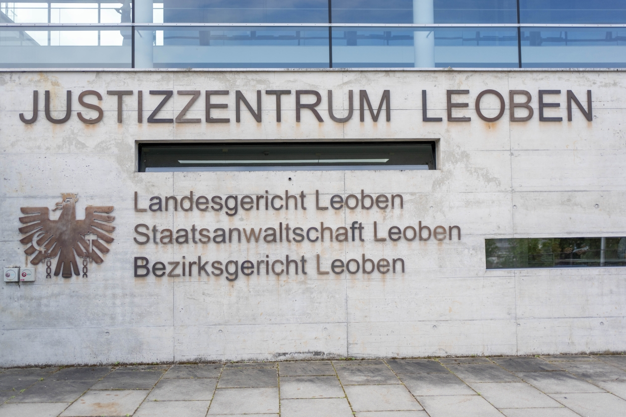 Zwei mutmaßlich radikalisierte Jugendliche sitzen wieder in Haft.