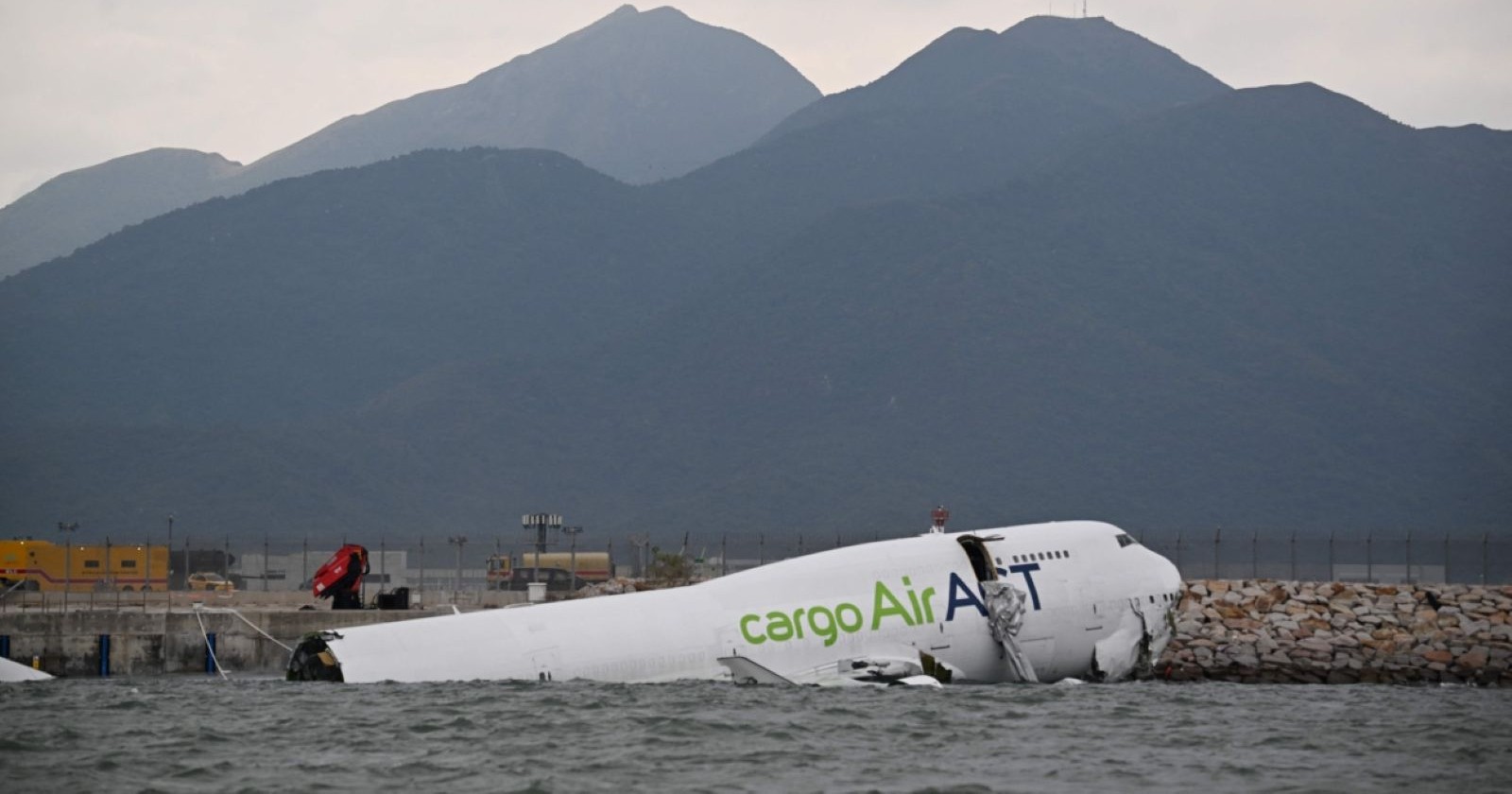 Jumbojet in Hong Kong