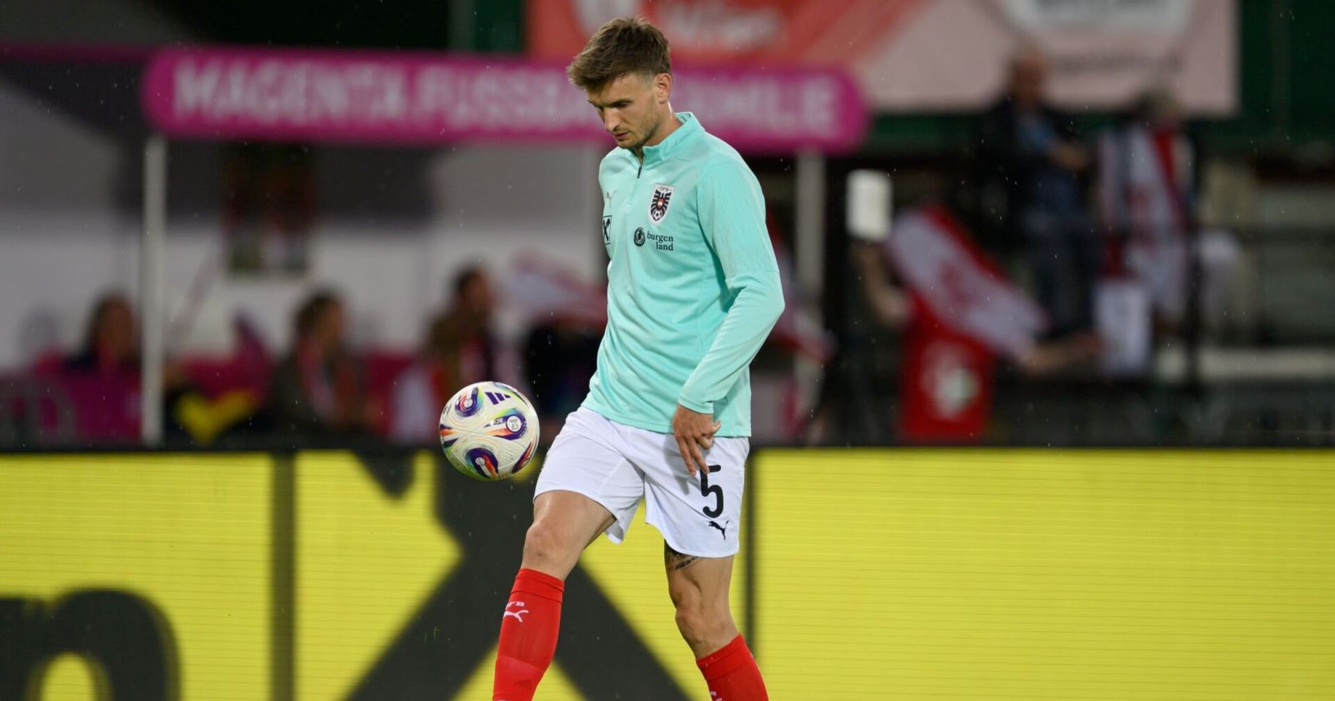 Stefan Posch verkündete vor dem ÖFB-Training, dass er zum zweiten Mal Vater wird.