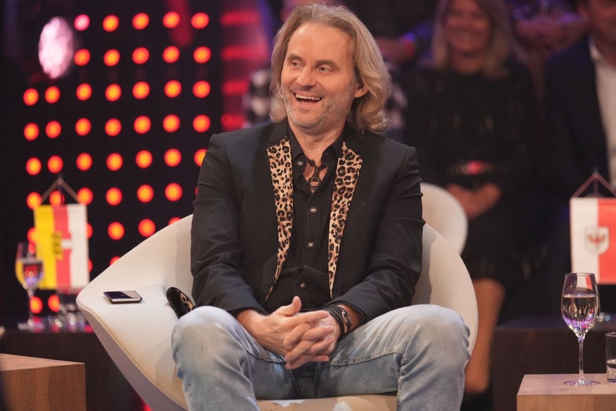 Erich Altenkopf lacht