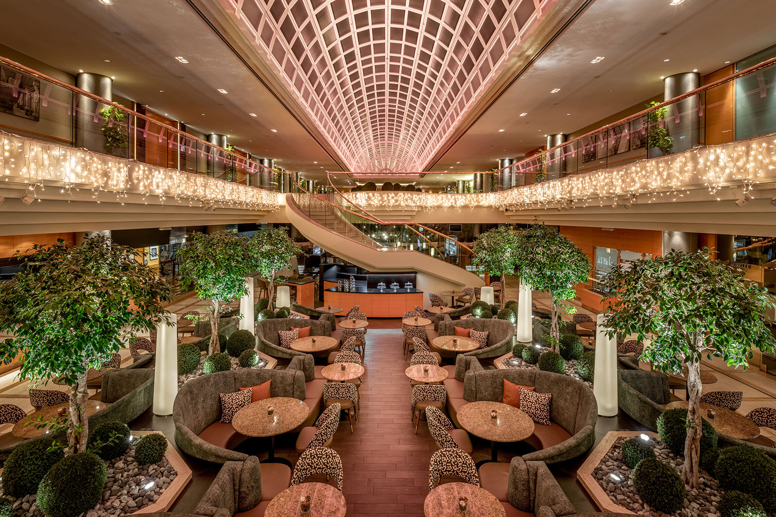 Gartencafe im Vienna Marriott Hotel | Credit: Vienna Marriott Hotel