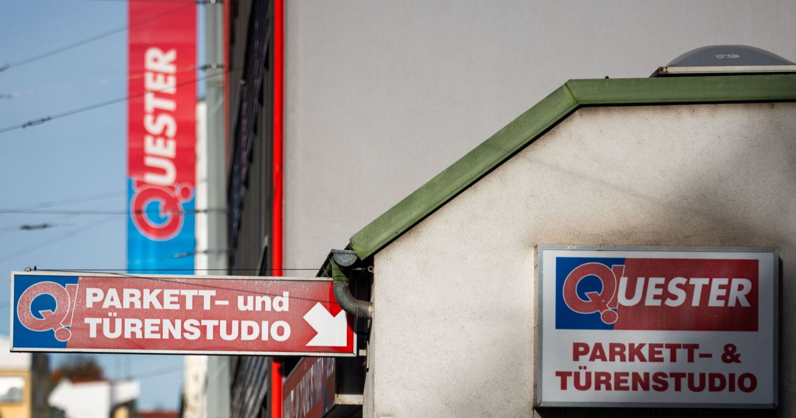 Im Bild: Das Logo von Quester in Wien, fotografiert am 31., Oktober 2025