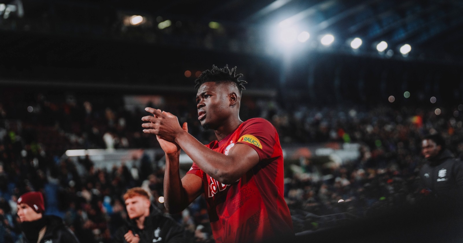 Karim Konaté kehrte nach seinem Kreuzbandriss aus dem November 2024 zurück.