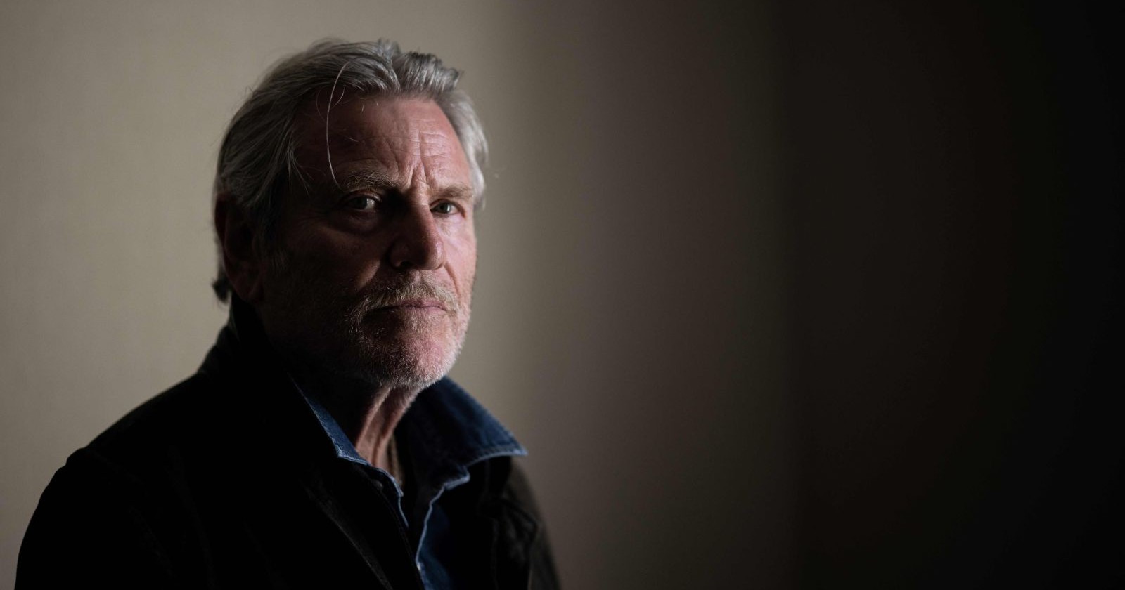 Porträtaufnahme von Tchéky Karyo.