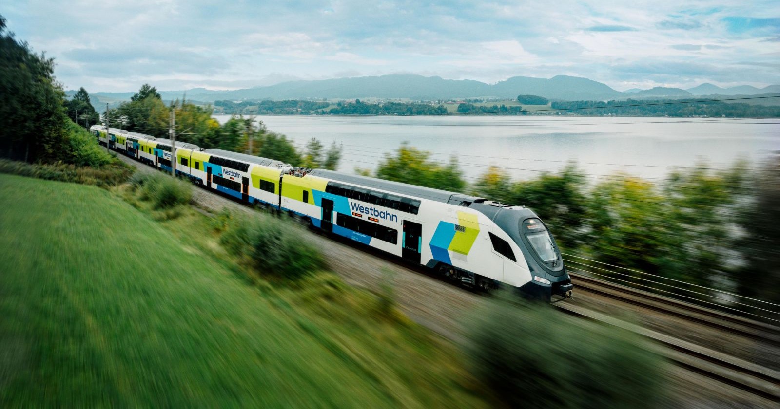 Neuer Doppelstockzug der Westbahn für den Einsatz auf der Weststrecke