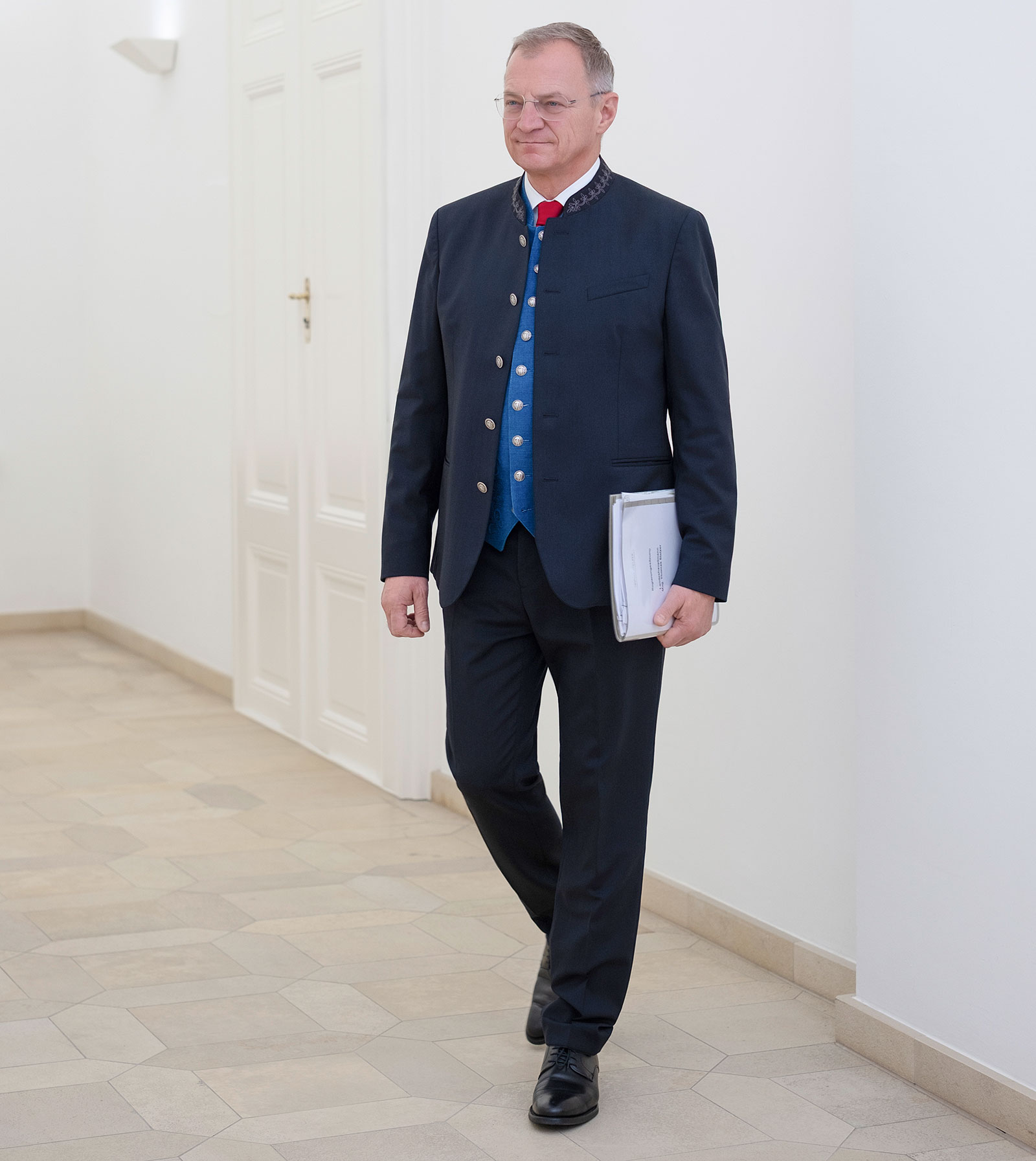 Thomas Stelzer in Tracht | Credit: Ines Thomsen