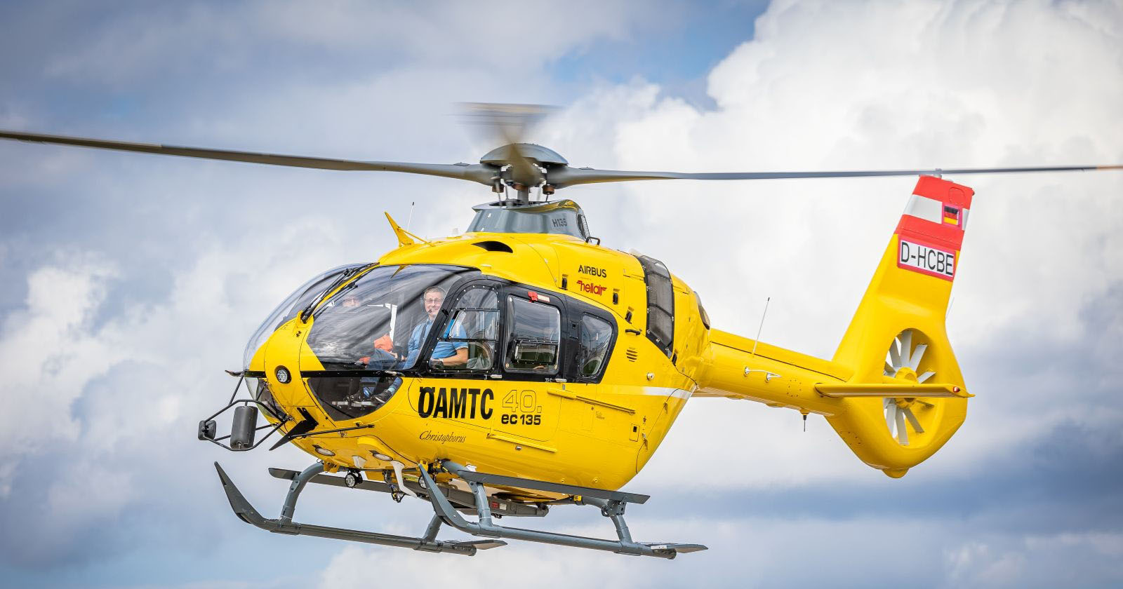 Rettungshubschrauber des ÖAMTC