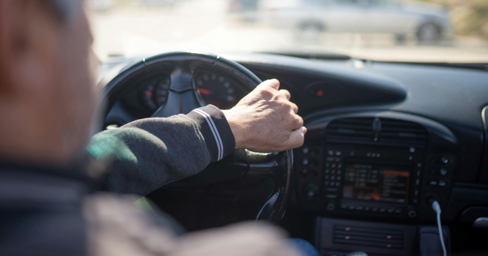 Aufofahrer am Steuer