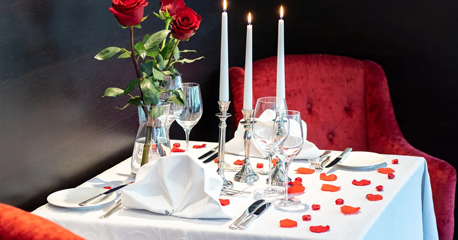 Candlelight Dinner | Credit: Vienna Marriott Hotel