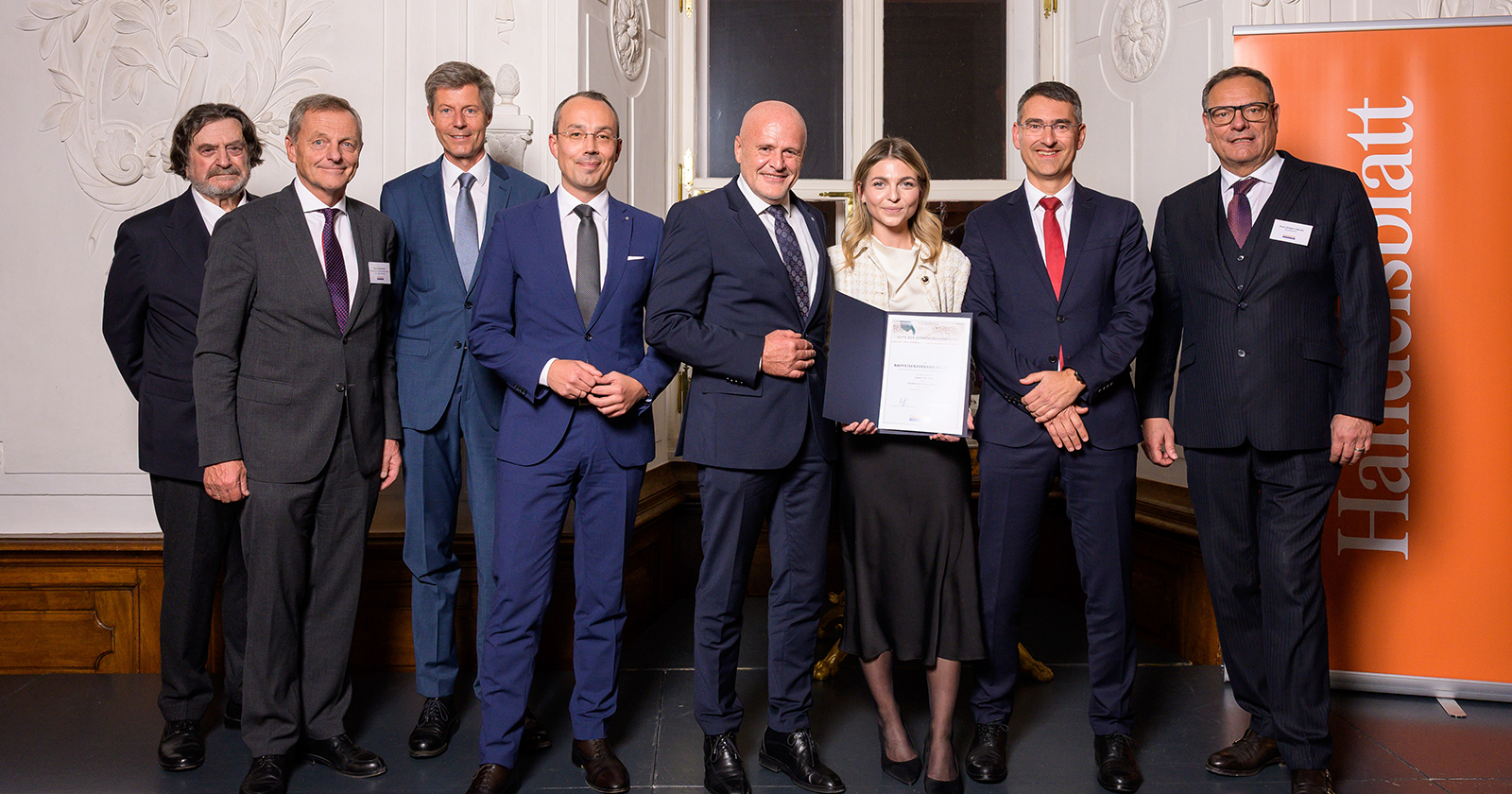 Hans-Kaspar von Schönfels (Chefredakteur Elite Report), Hans Scharfetter (LT-Abg.), Klaus Hager, Alexander Thaler, Peter Illmer, Johanna Judas, Manfred Quehenberger (alle 5 RVS) und Hans-Jürgen Jakobs (Senior Editor Handelsblatt) | Credit: RVS/Daniel Schvarcz