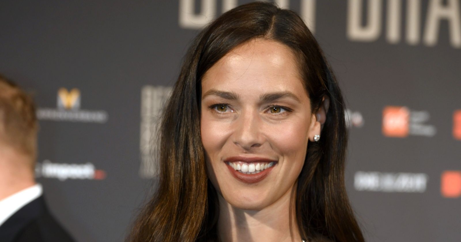 Ana Ivanović lächelt