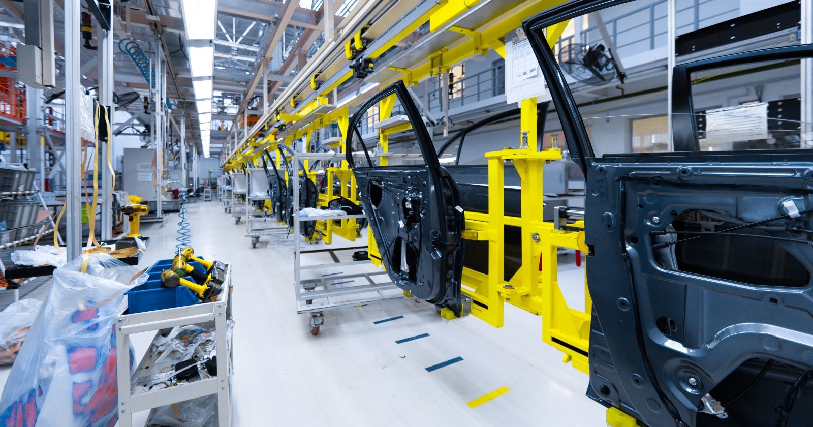 Automobilteile in einer Fabrik