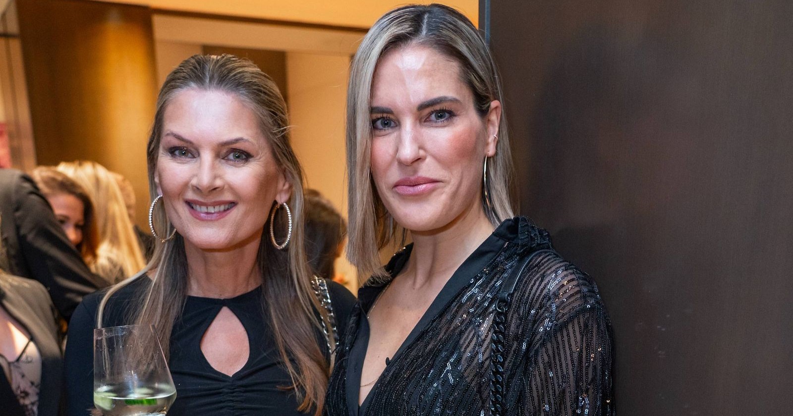 Martina Kaiser und Elke Rock auf einem Event