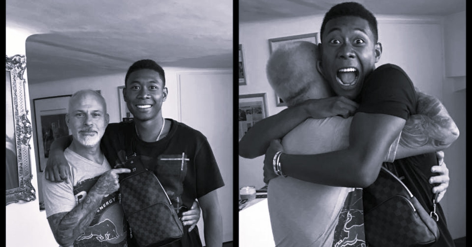 Tätowierer Helmut Zeiner posiert für ein Foto mit Fußballer David Alaba