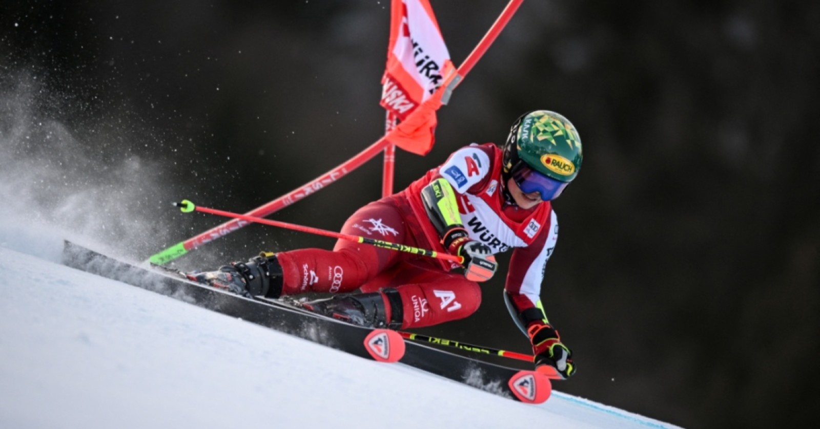 Julia Scheib auf der Piste.