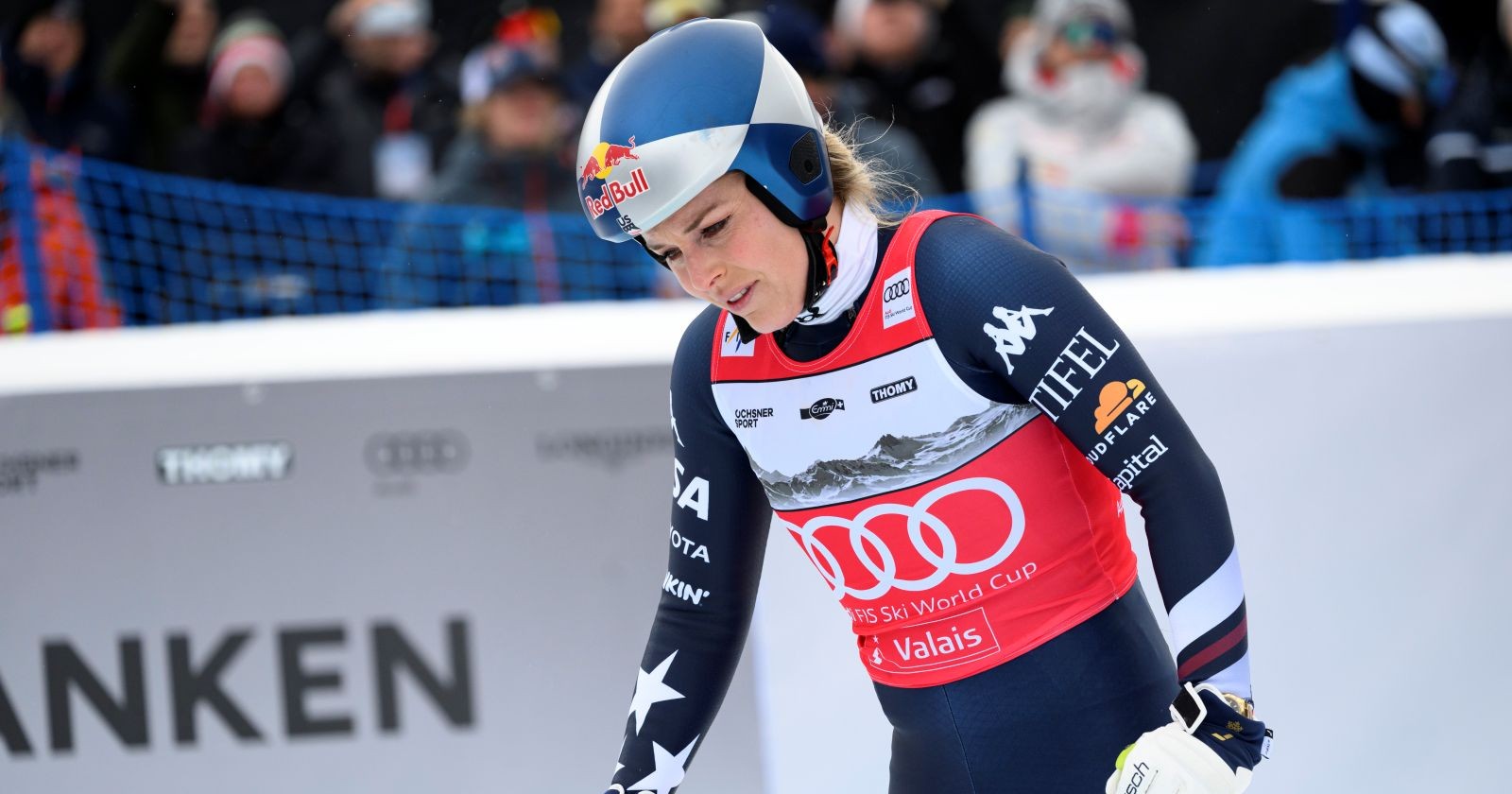 Lindsey Vonn nach ihrem Sturz in Crans Montana 2026, bei ihrer Ankunft im Ziel