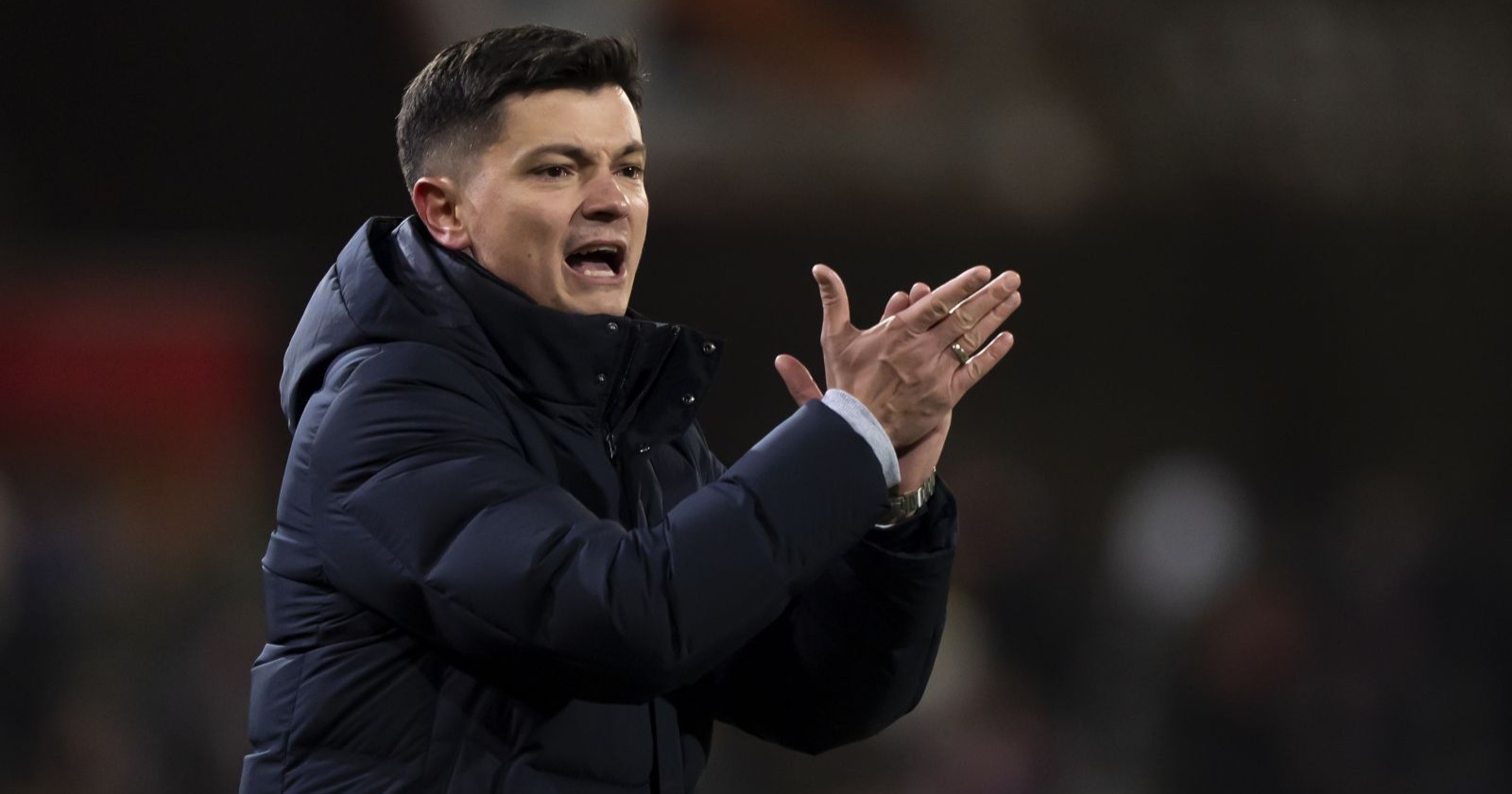 Trainer Ognjen Zaric (FCW) im Fussball Cupspiel zwischen dem FC Winterthur und dem FC Lausanne-Sport am Donnerstag, 5. Dezember 2024 im Stadion Schuetzenwiese in Winterthur.(KEYSTONE/Til Buergy)