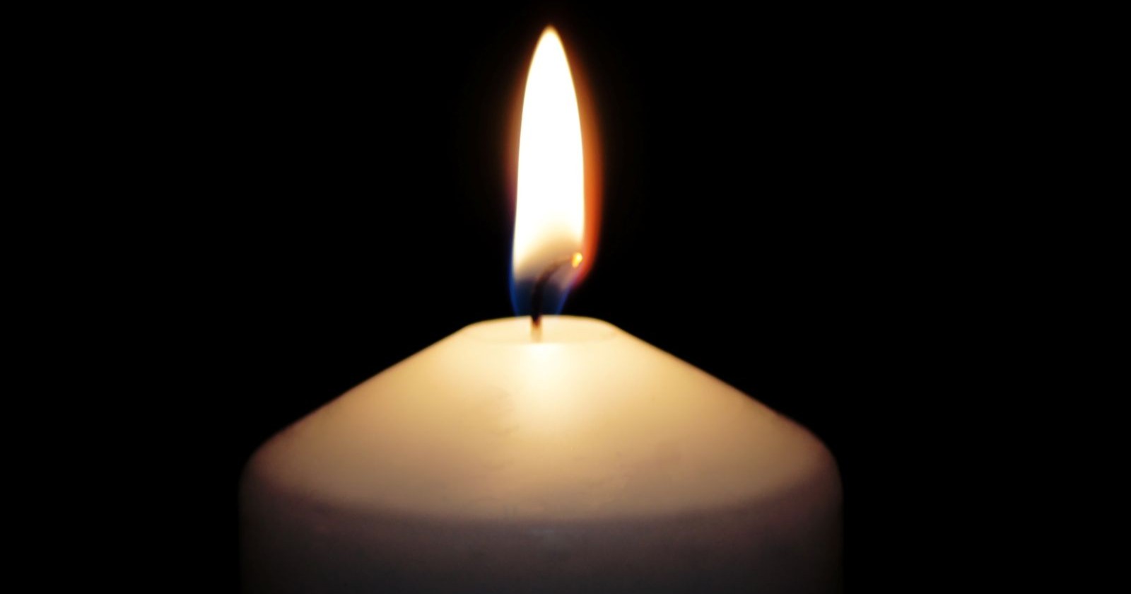 Kerze brennt