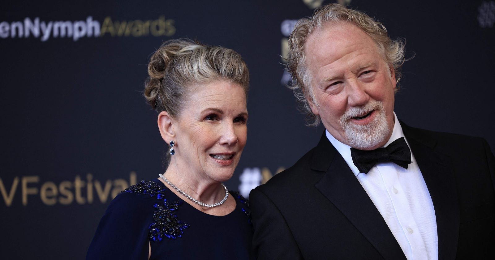 Melissa Gilbert (L) und ihr Ehemann Timothy Busfield während einer Gerichtsverhandlung