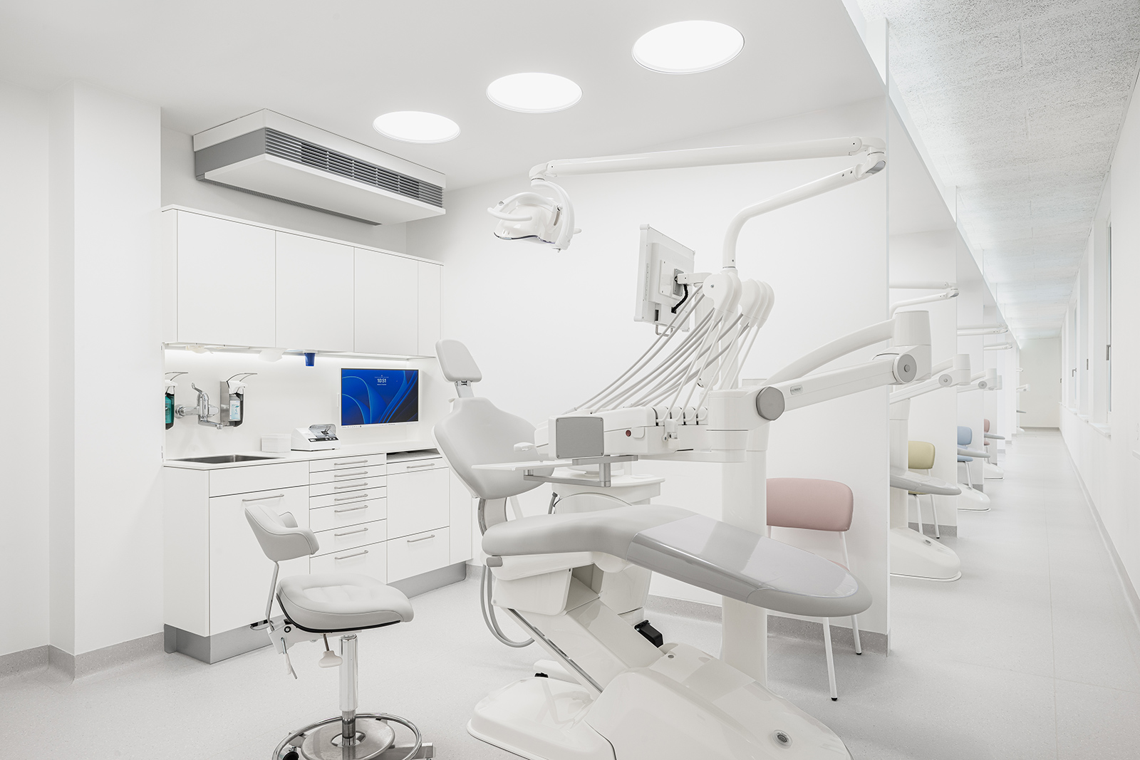 Behandlungsraum im H4O Dental Life Center | Credit: MW-Architekturfotografie