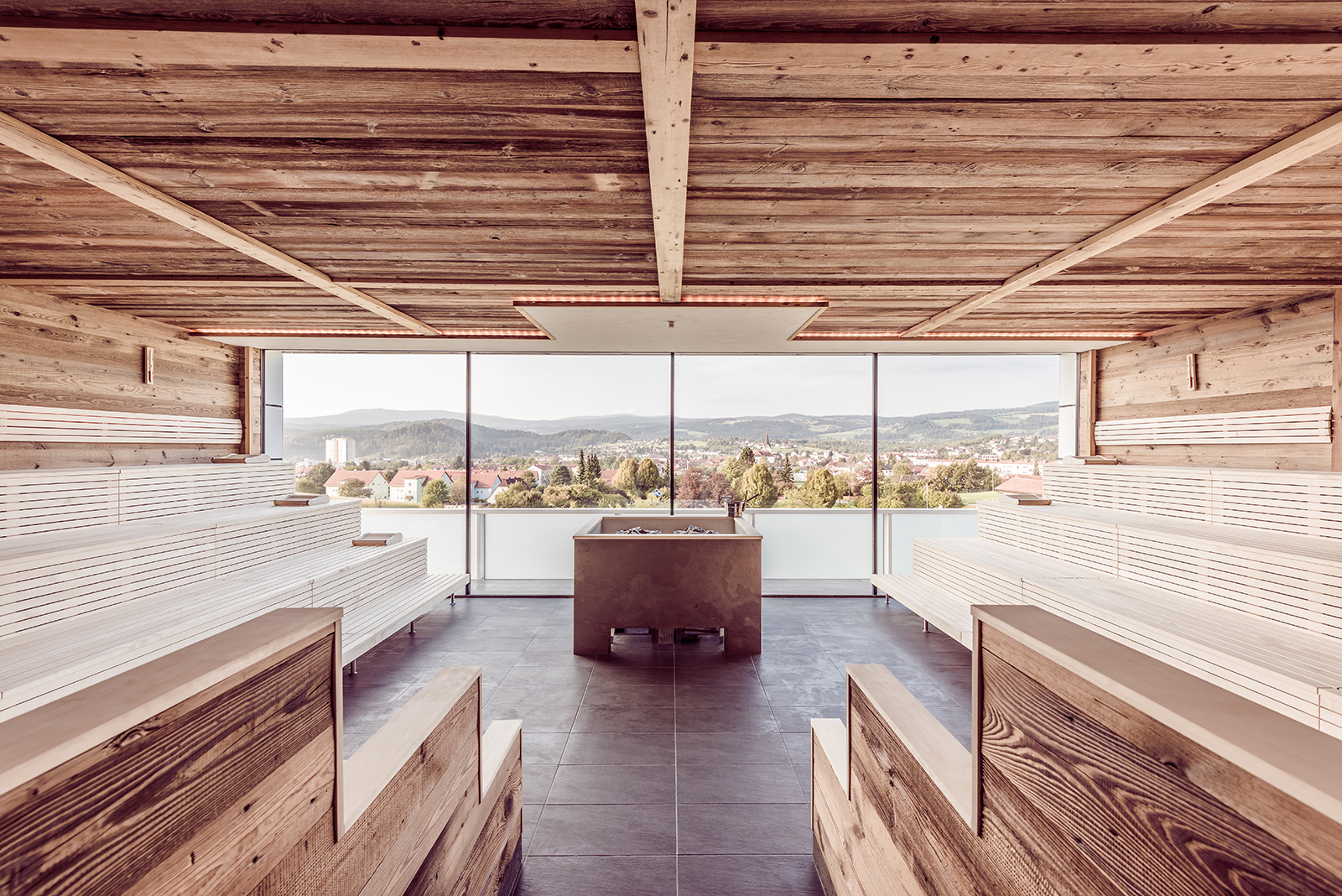 Wellnessbereich eines Hotels | Credit: 1000things | Lena Müllner