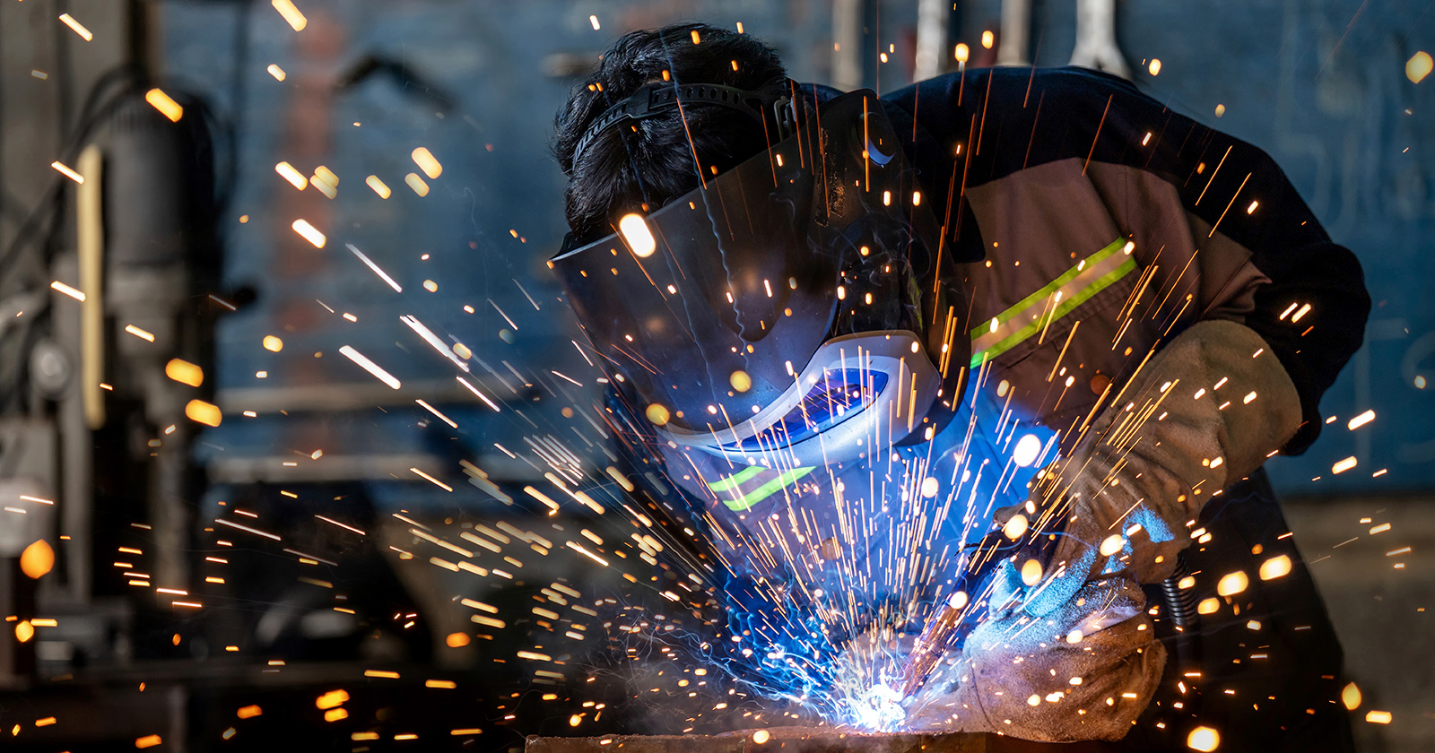 Schweißer bei der Arbeit | Credit: Patamaporn Umnahanant/E+/Getty Images