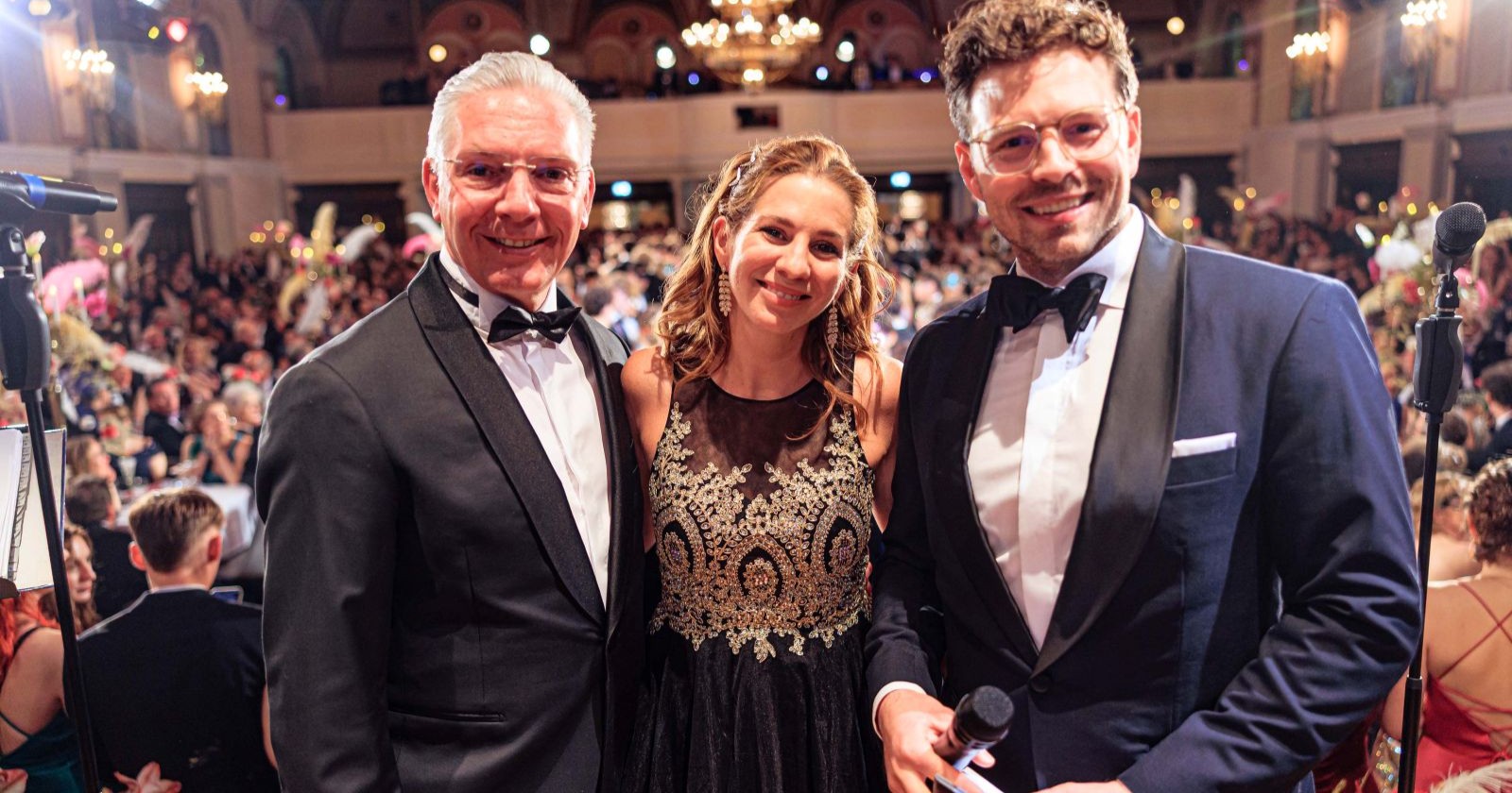 Gruppenfoto im Ballsaal