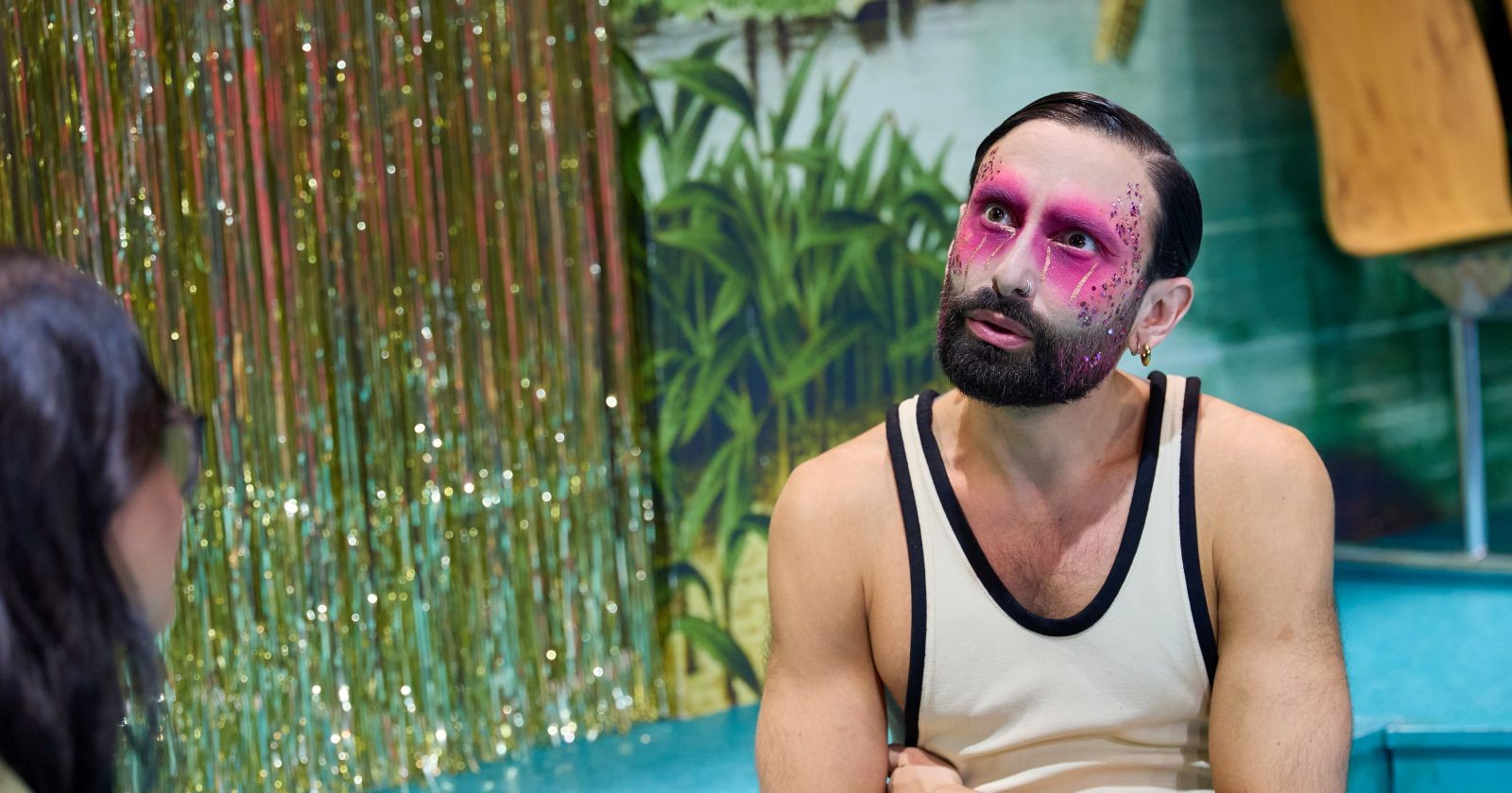 Künstler Conchita Wurst kündigt Auftritt auf dem Rainbow Cruise Kreuzfahrtschiff an