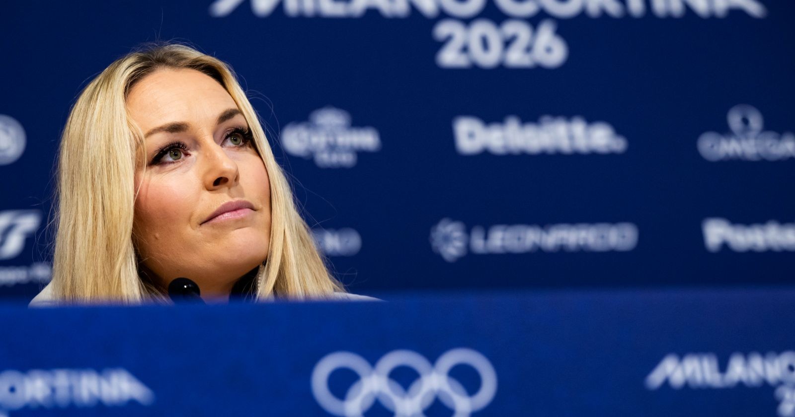 Lindsey Vonn hielt sich nach ihrem Sturz in Crans-Montana das linke Knie, startet aber bei Olympia 2026