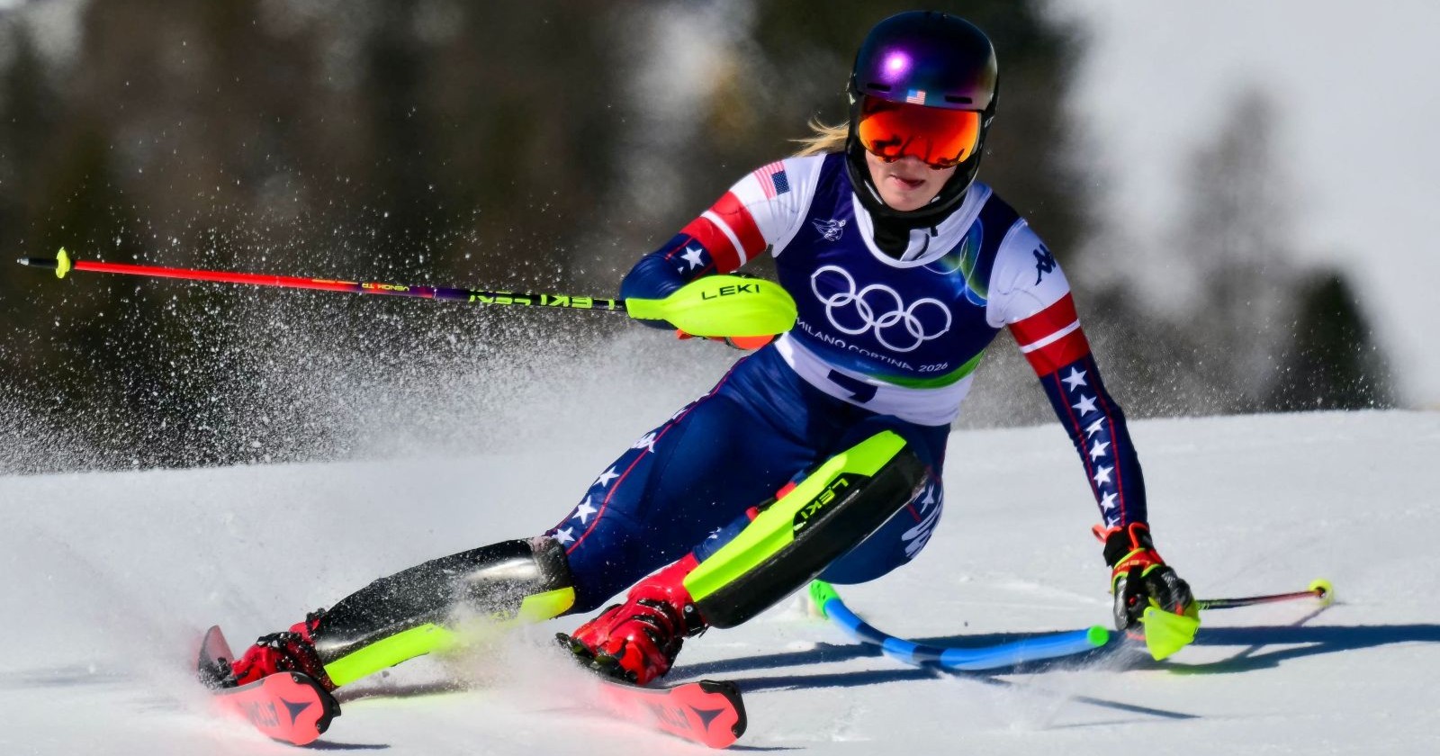 Mikaela Shiffrin beim Slalomlauf der Olympischen Spiele 2026 in Cortina d’Ampezzo – die US-Amerikanerin auf Goldkurs.