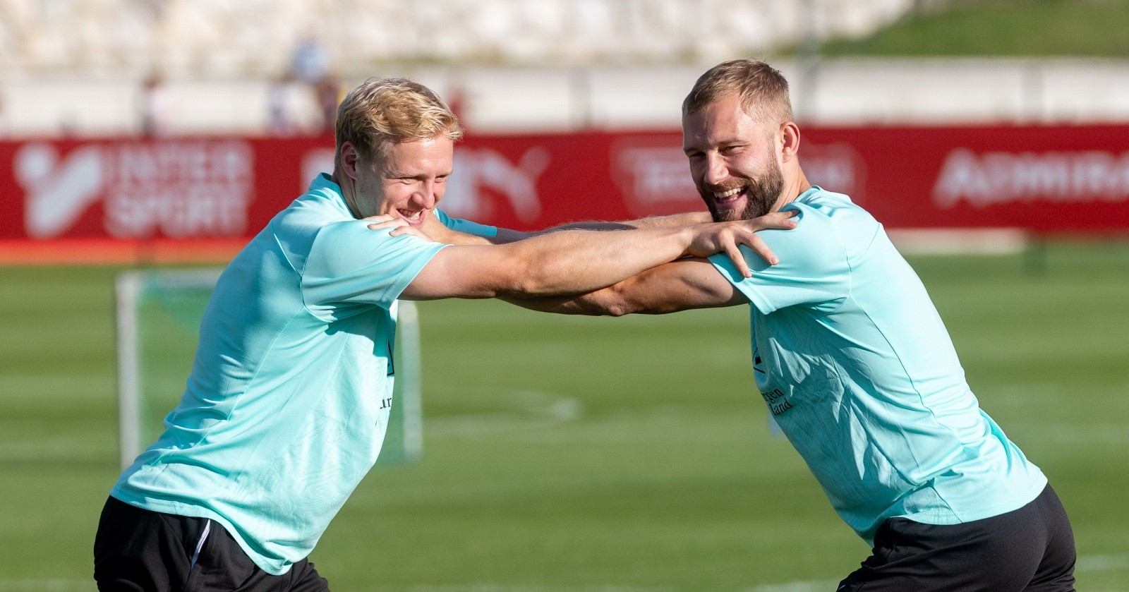 Xaver Schlager und Konrad Laimer bei einem Training des ÖFB-Team.