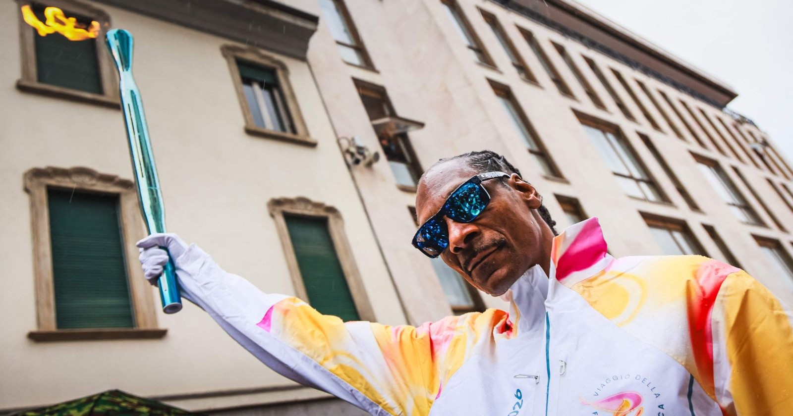 Snoop Dogg bei den Olympischen Winterspielen 2026 als Fackelträger