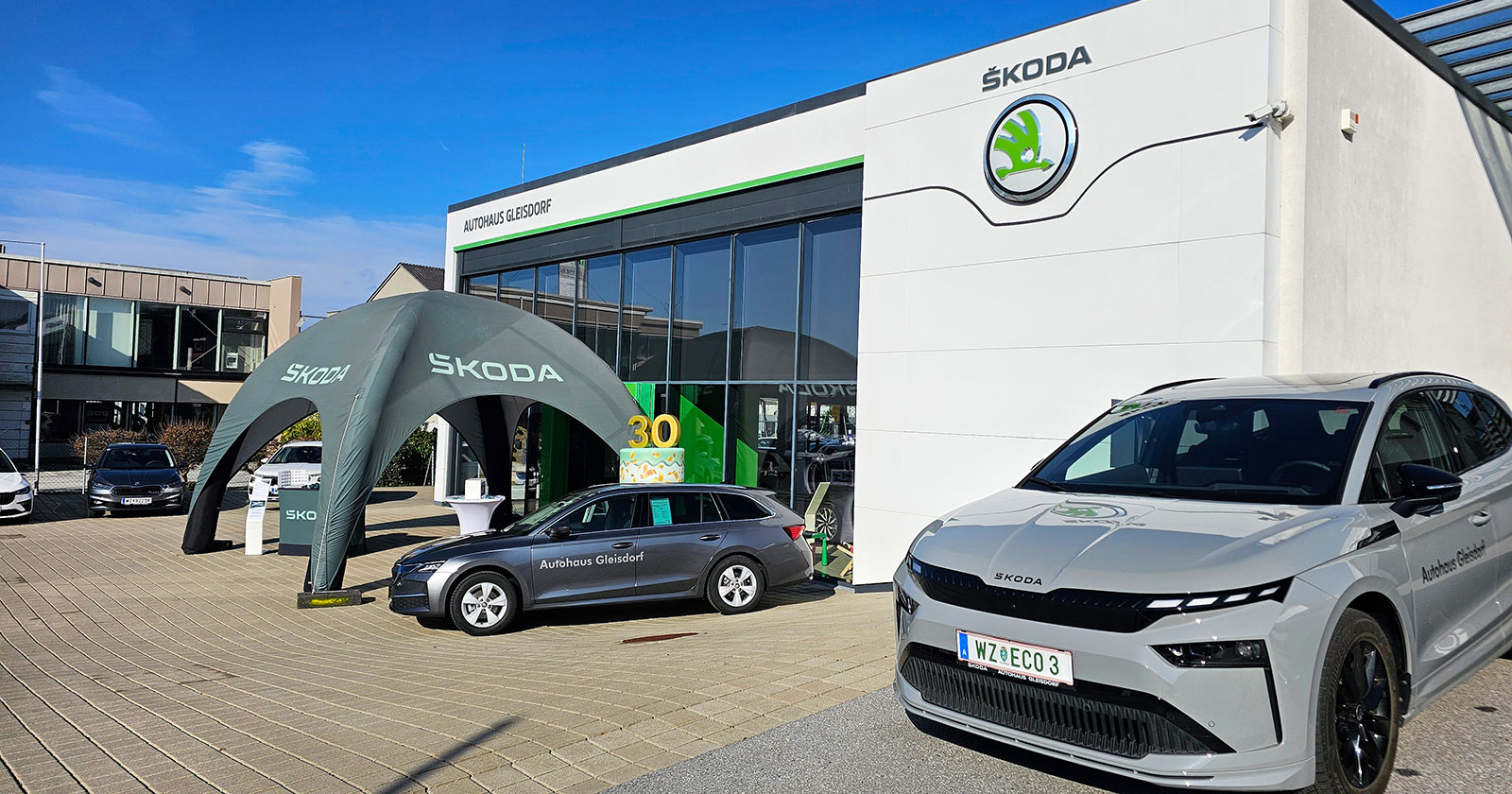 Skoda-Autos vor dem Autohaus Gleisdorf | Credit: Autohaus Gleisdorf