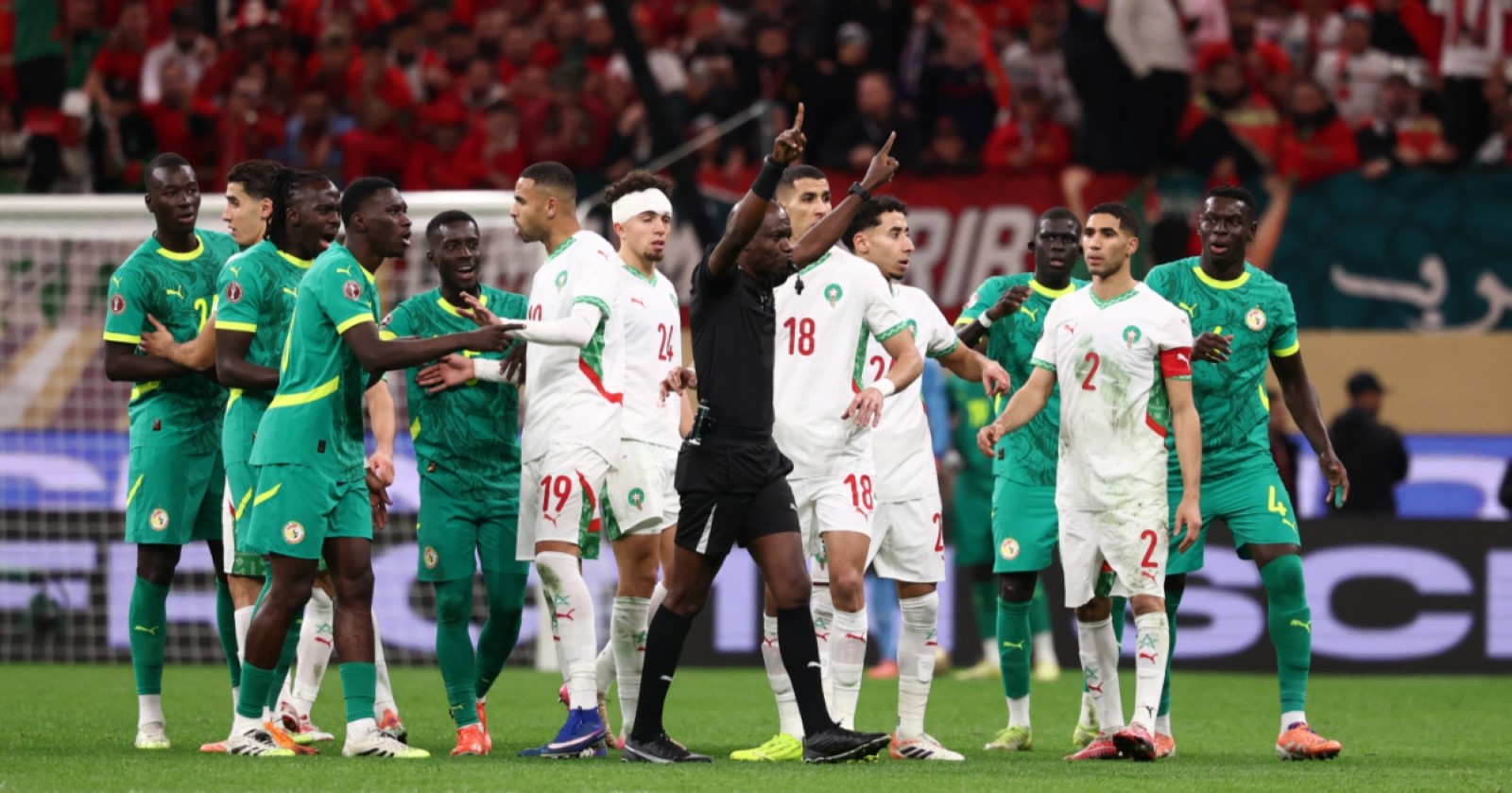 Spieler beim Afrika-Cup-Finale zwischen Senegal und Marokko.