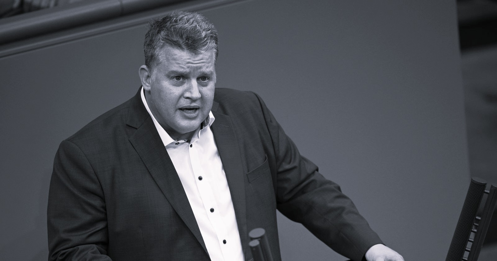 Ein Porträt von Carsten Träger, dem verstorbenen SPD-Staatssekretär