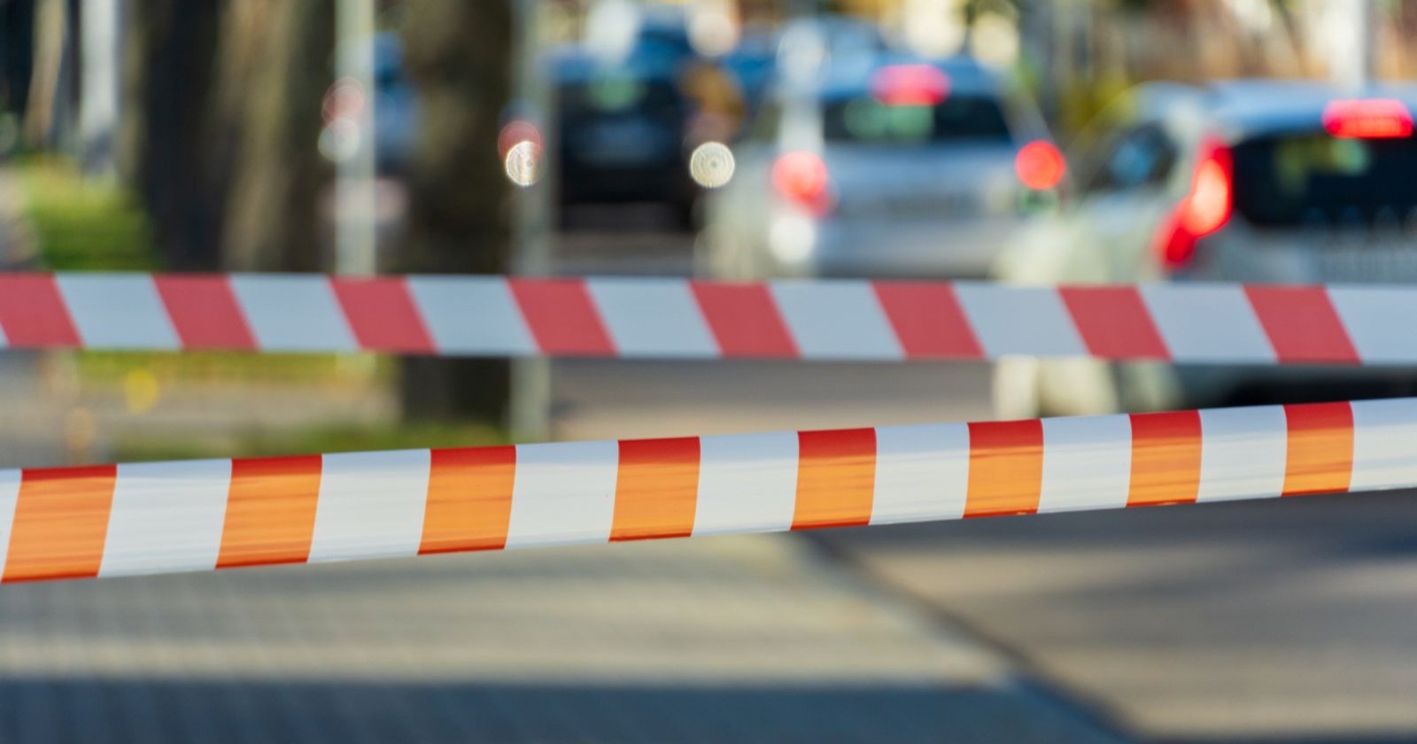 Unfall im Alsergrund: Absperrung nach Gerüst-Einsturz in der Porzellangasse in Wien