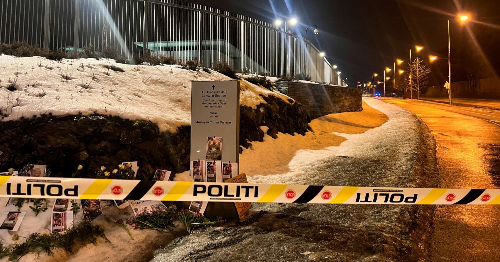 Polizeiabsperrung vor der US-Botschaft in Oslo nach Explosion in der Nacht, Ermittlungen laufen. Ein Zusammenhang mit dem Iran-Konflikt ist nicht bestätigt.