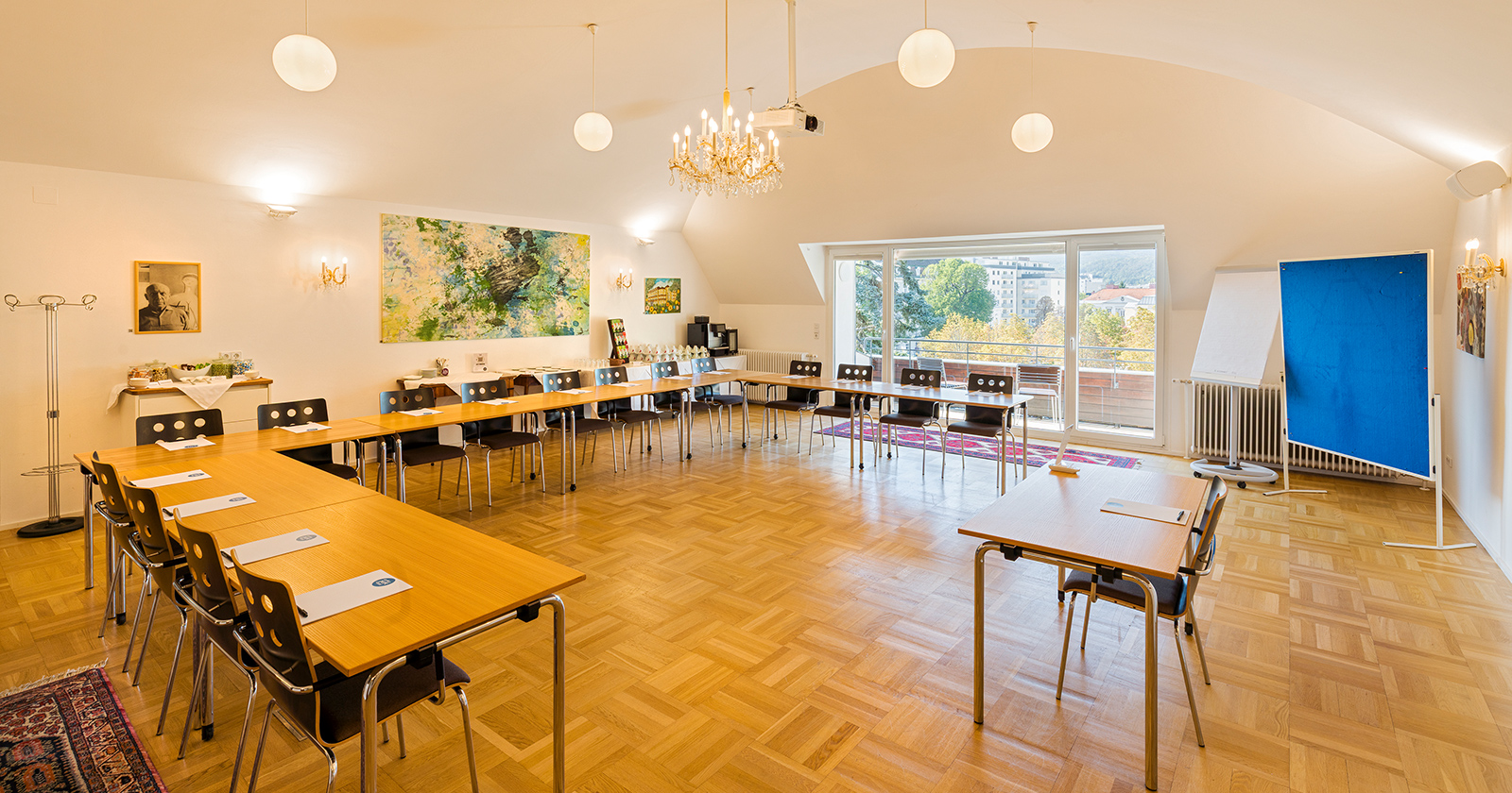 Heller und einladender Seminarraum | Credit: At the Park Hotel