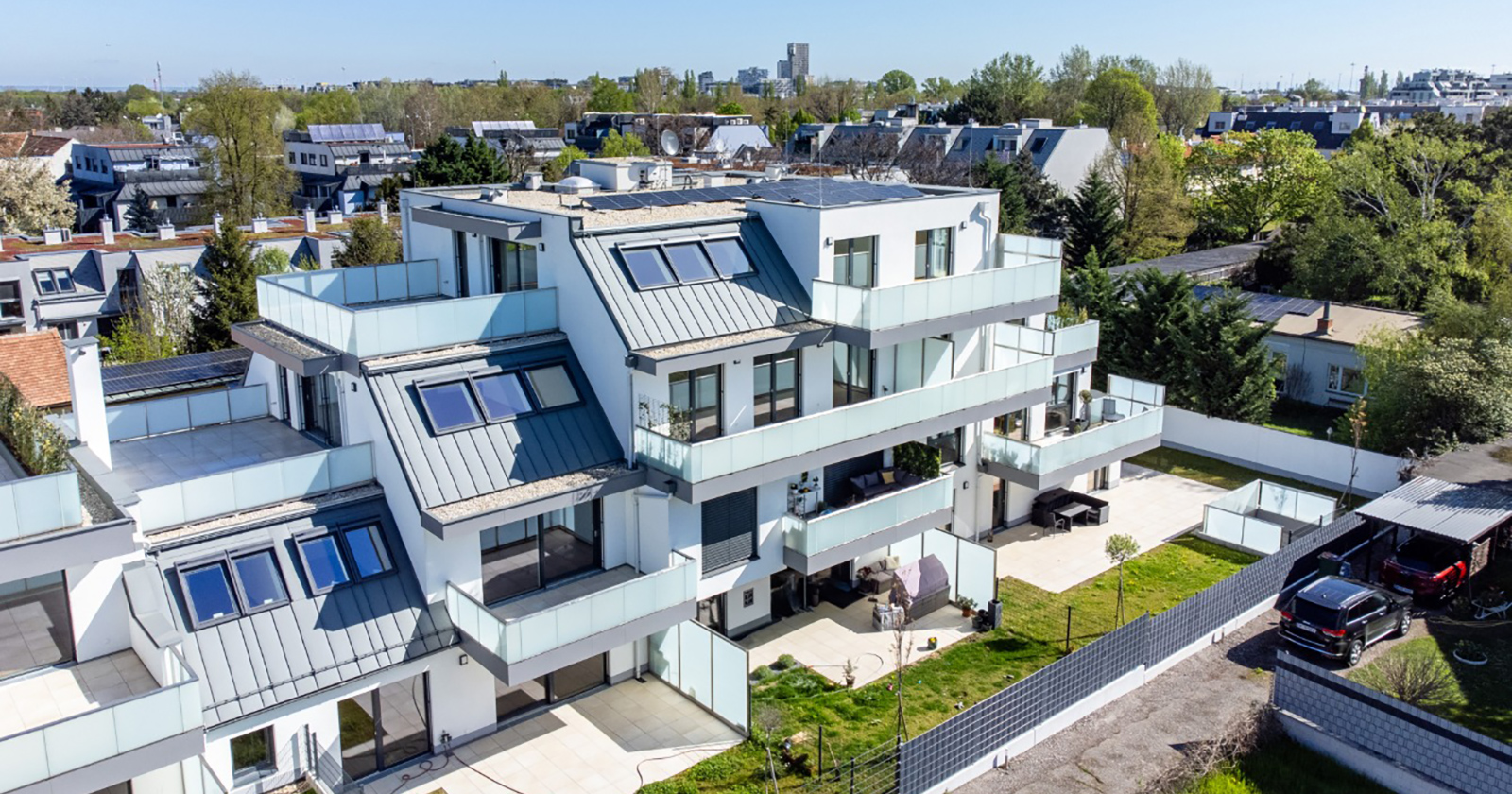 Haus mit Eigentumswohnungen in der Wiener Lobau | Credit: Glorit Bausysteme