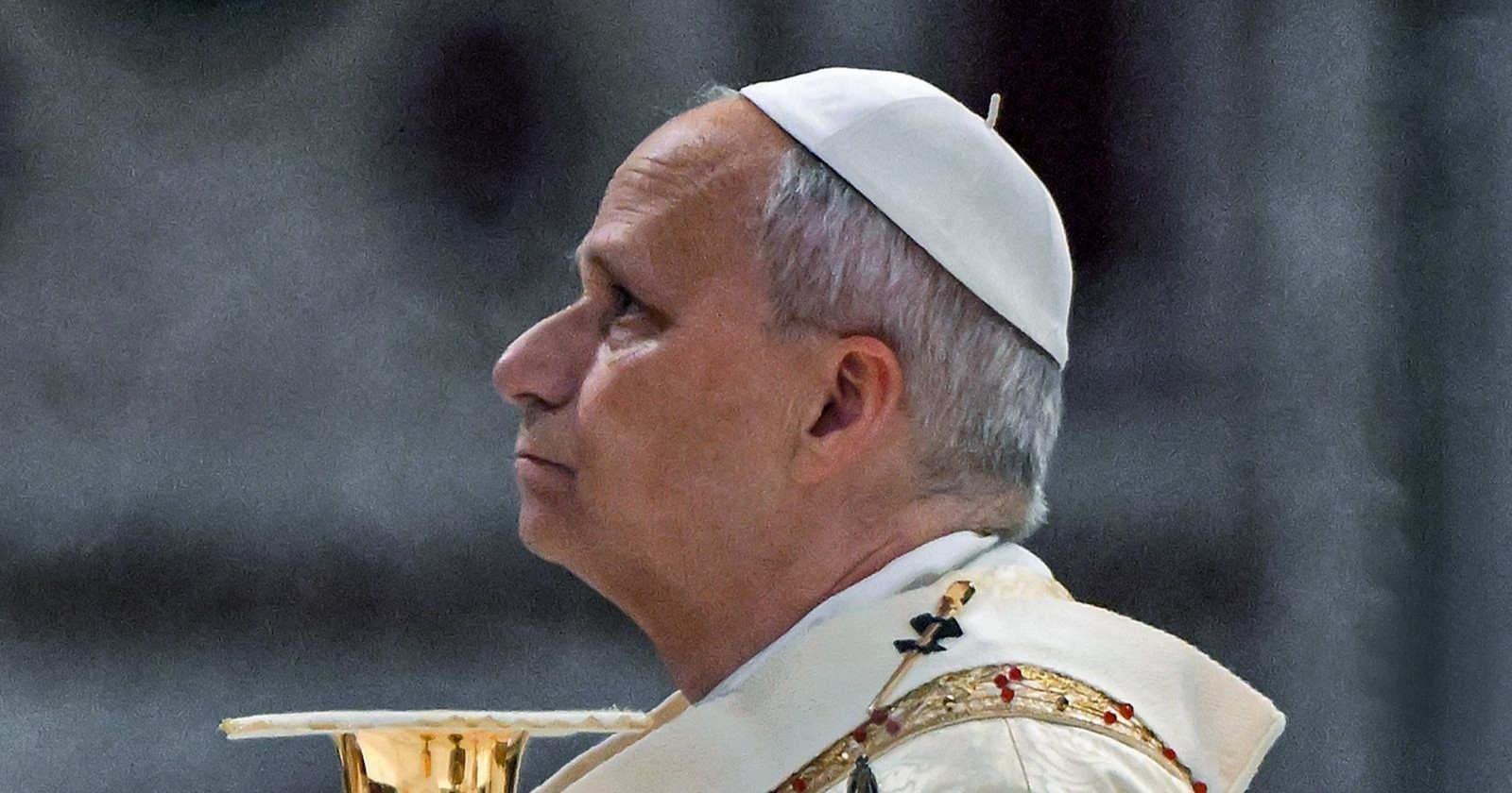 Papst Leo XIV. während der Osterfeierlichkeiten im Vatikan am Karfreitag