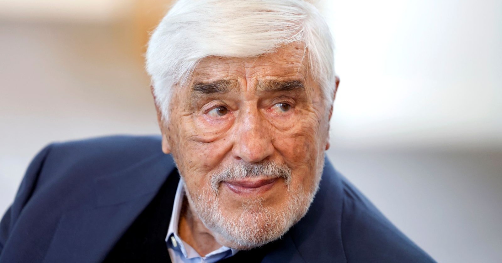 Mario Adorf Porträt – Schauspiellegende mit Verbindung zu Saint-Tropez und Brigitte Bardot