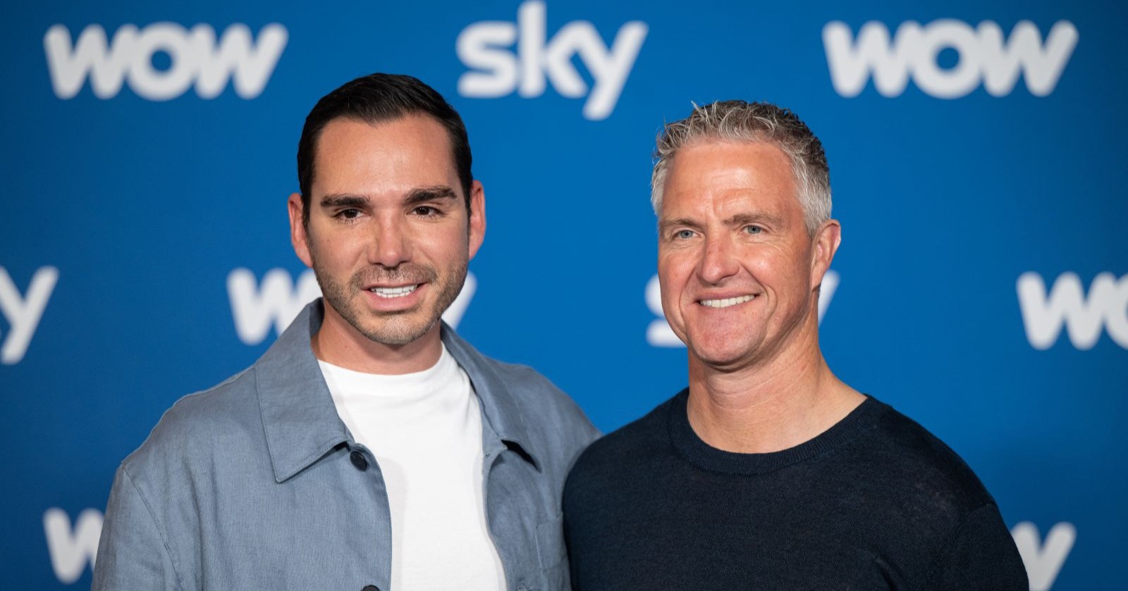 Ralf Schumacher und Étienne Bousquet-Cassagne bei einem Sky-Event zur Ankündigung ihrer TV-Serie über die Hochzeit