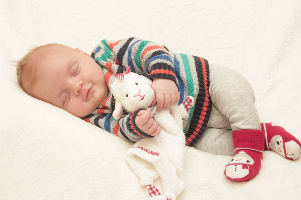 356_KN303_01253756_NAEHRING-229972_Bild-fuer-Zeitung