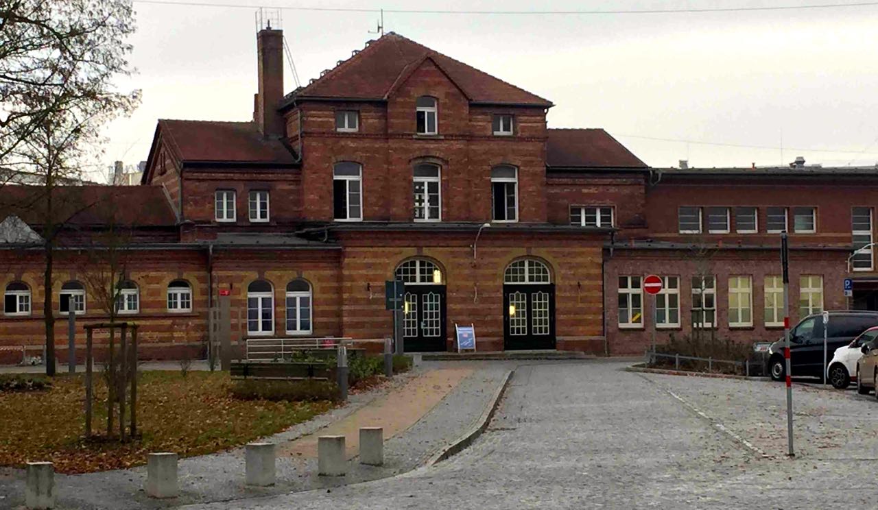 bahnhof-kopie-2