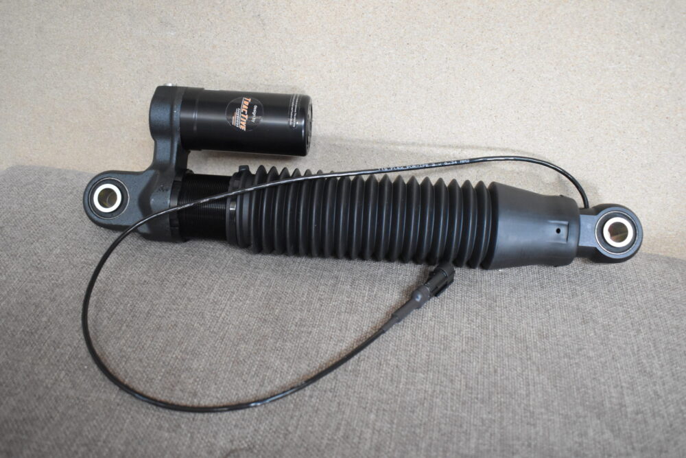 TRAC TIVE VB AIR SUSPENSION Stoßdämpfer 2052100022