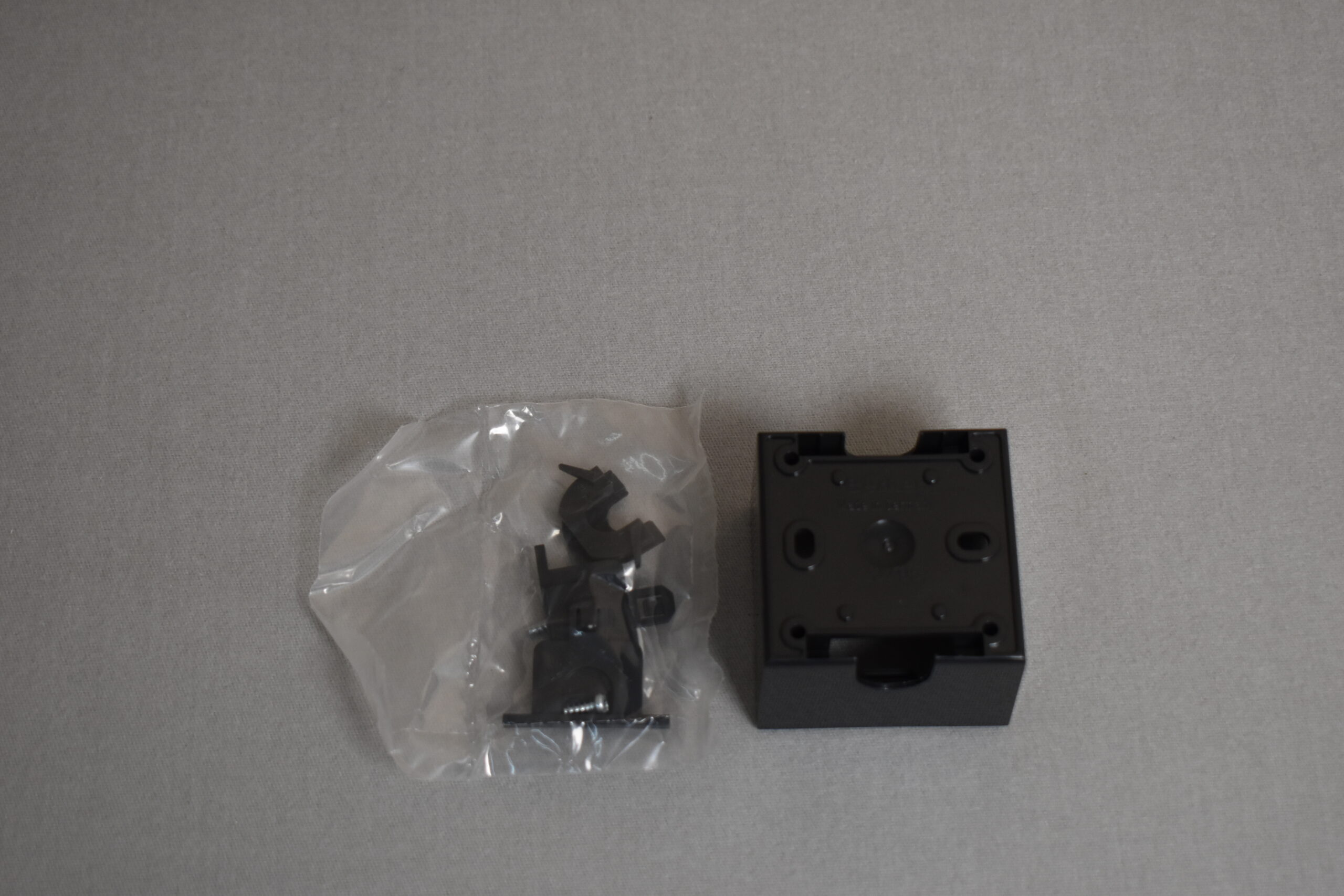 Berker Integro Flow Aufbau-Gehäuse 1fach hohe Ausführung 911512505