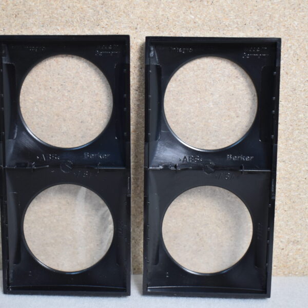 Berker Integro Flow Schalter Abdeckung Rahmen 2fach schwarz glänzend