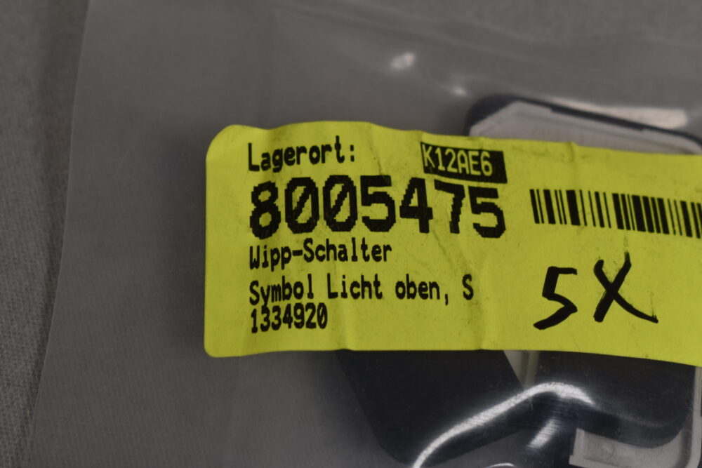 Wippschalter Symbol Licht oben S1334920