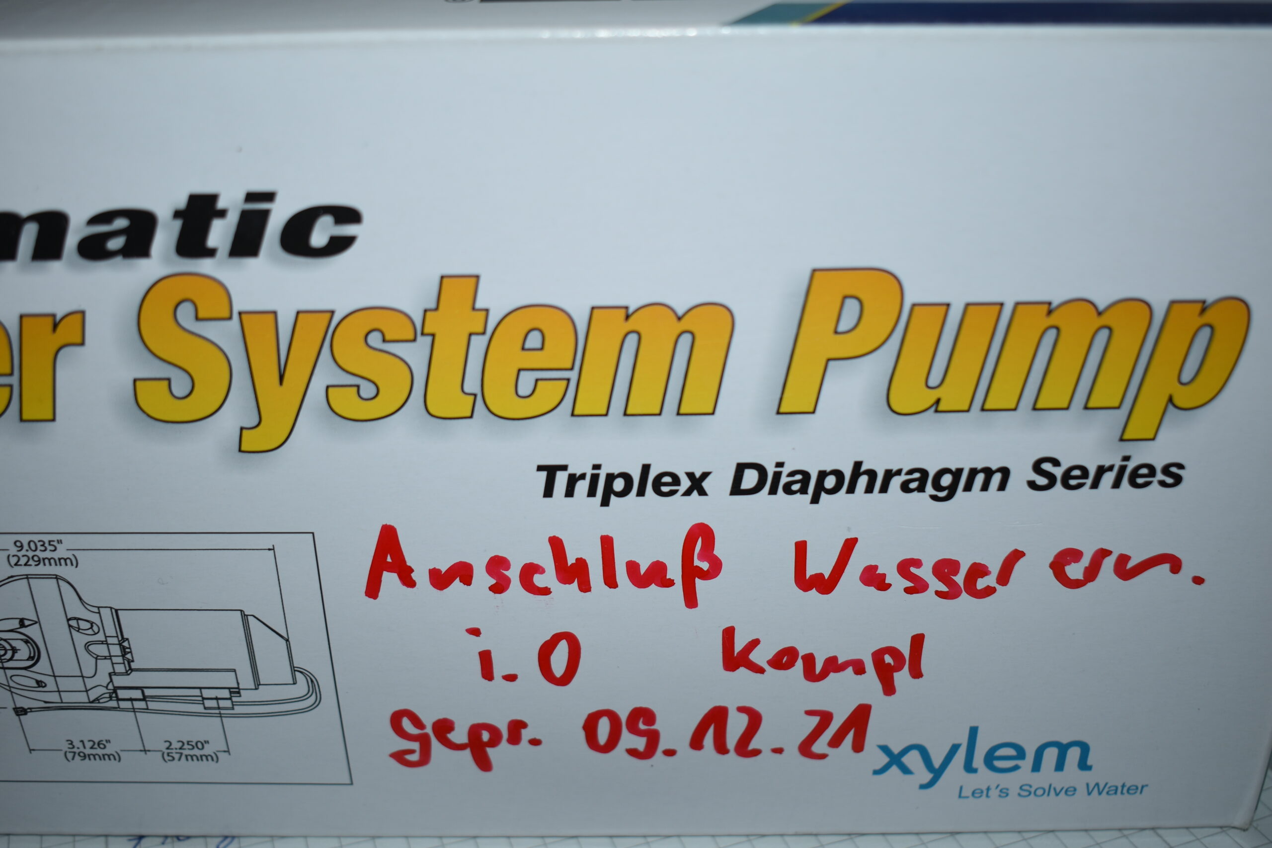 Flojet Wasserpumpe mit Adapter und Anleitung Model: R3426501