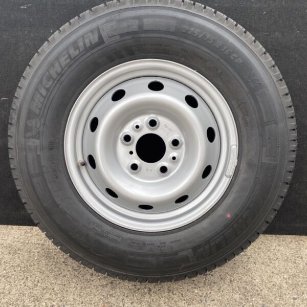 Michelin Agilis Camping Komplettrad , 225/75 R16 CP 116 Q, M+S ET 68 Fiat Ducato